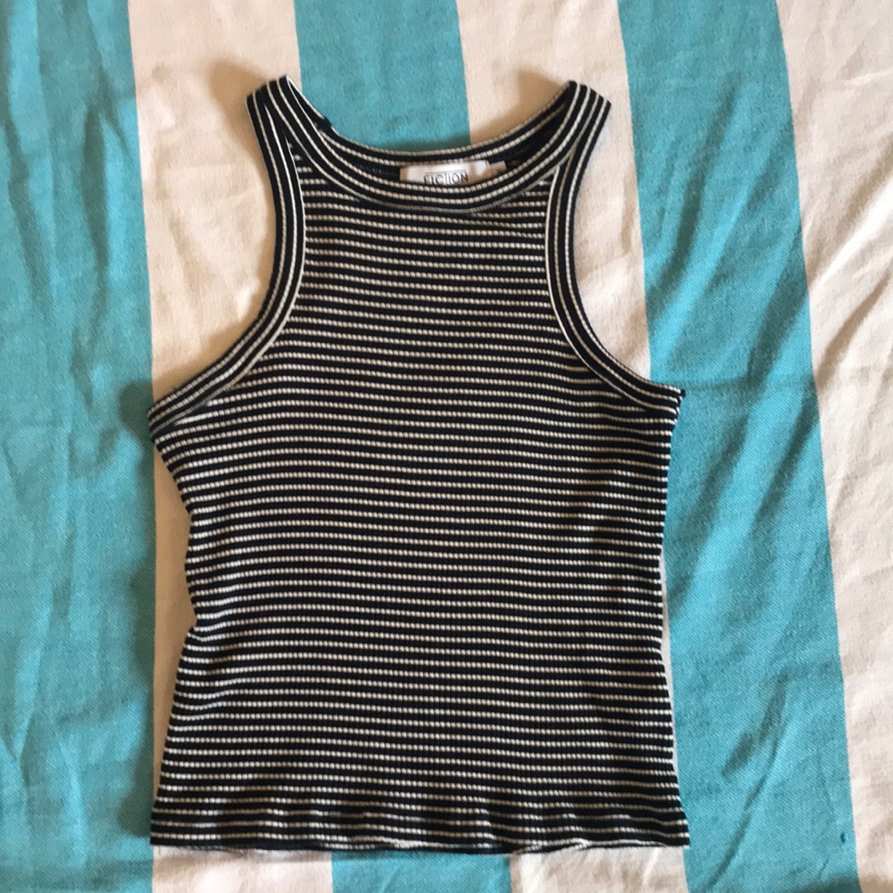 Fiction crop top